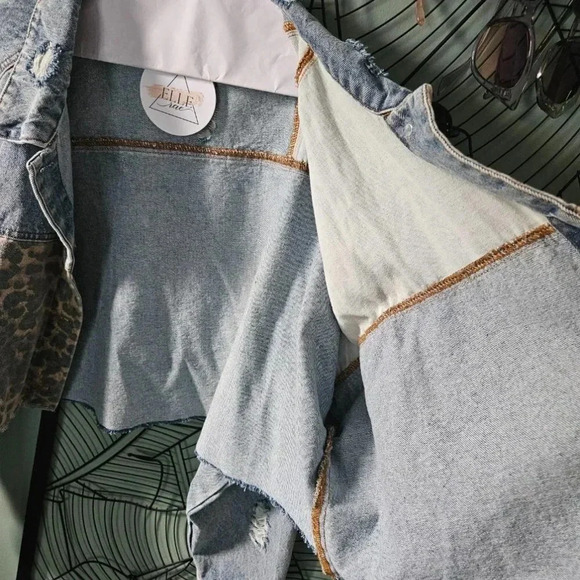 Unique Plus Size Oversized Animal Print Distressed Blue Denim Crop Jacket - NWT - Picture 3 of 14